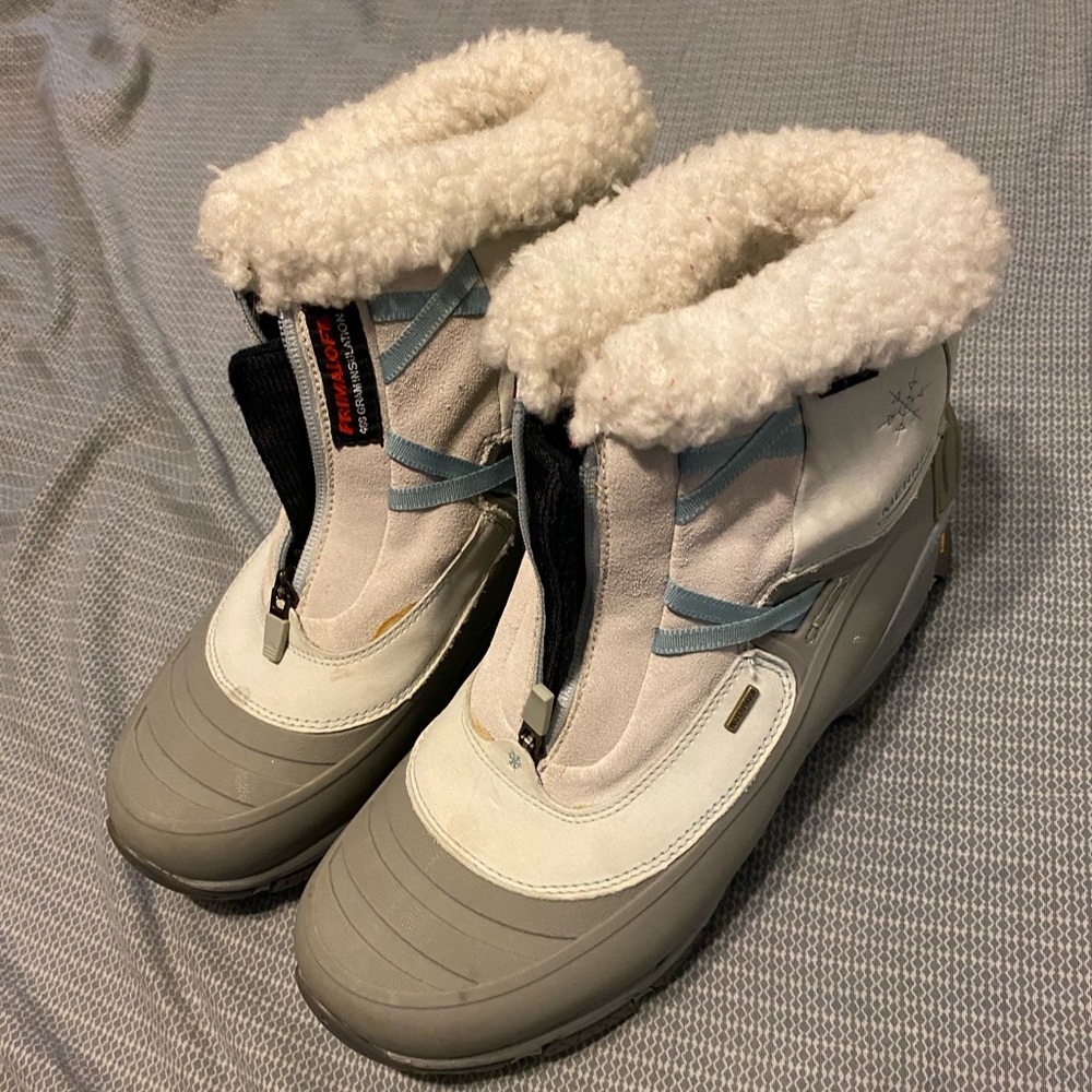 MERRELL snow boats - women size 9.5